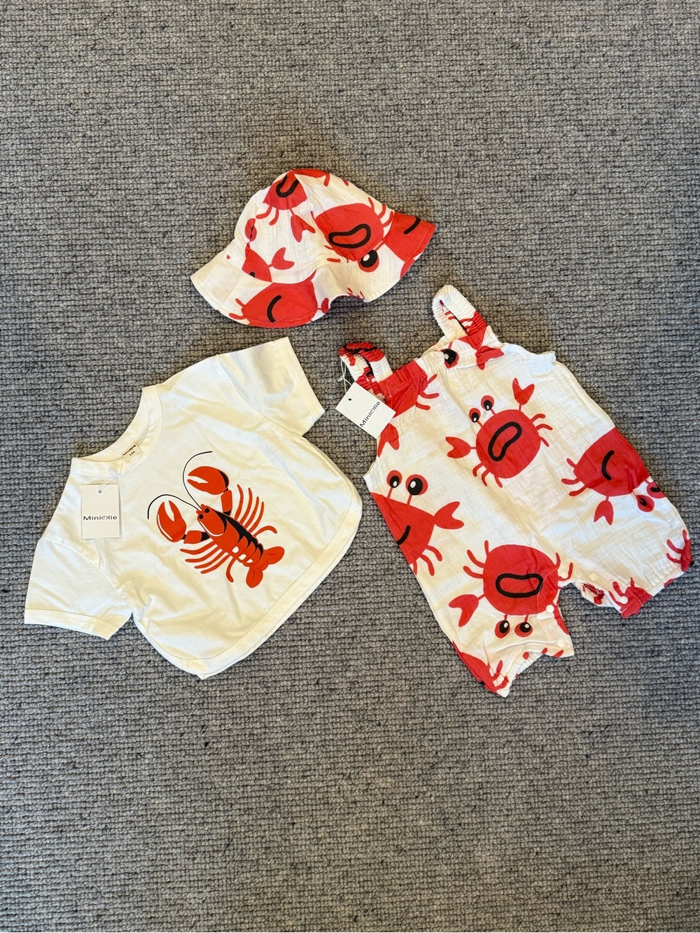 NEW NWT Mini Olie Baby Coveralls T-Shirt Hat Crab Summer Set White Red 3-6 mos - Picture 6 of 6